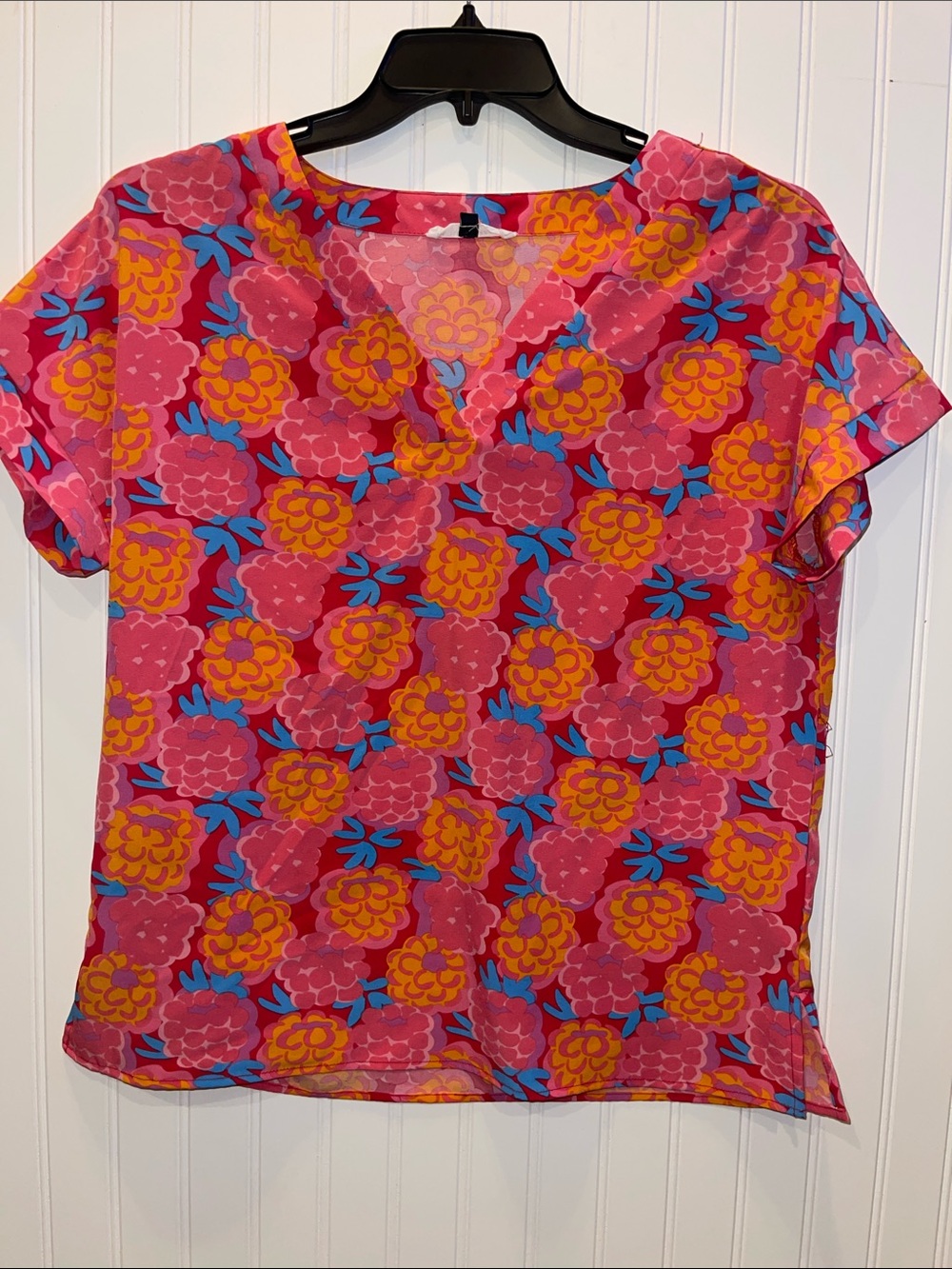 Bright Pink Floral V-Neck Short Sleeve Blouse by